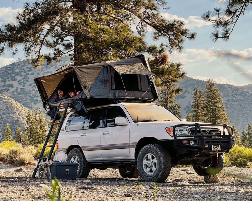 HD Bushveld 4 - Cantilever Hard Shell Roof Top Tent4 Person